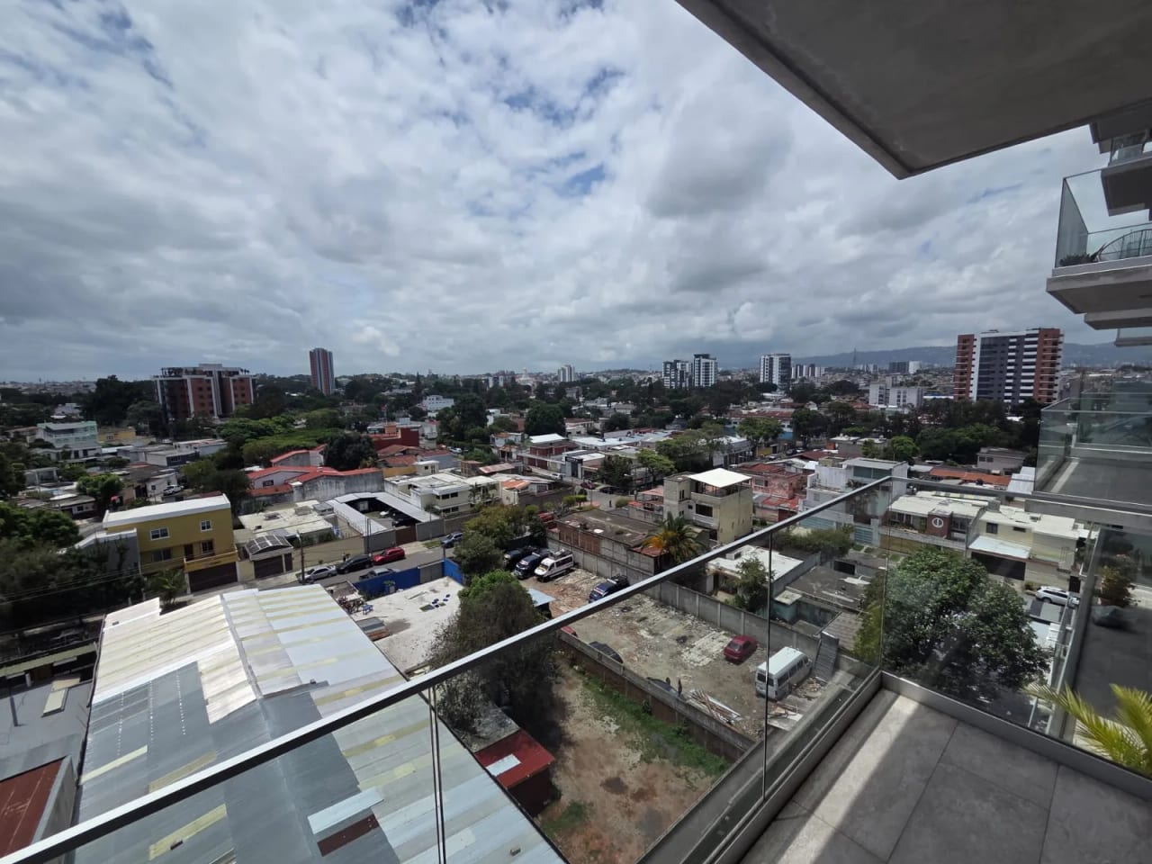 Apartamento 2 dormitorios en zona 11 — foto 6 de 16