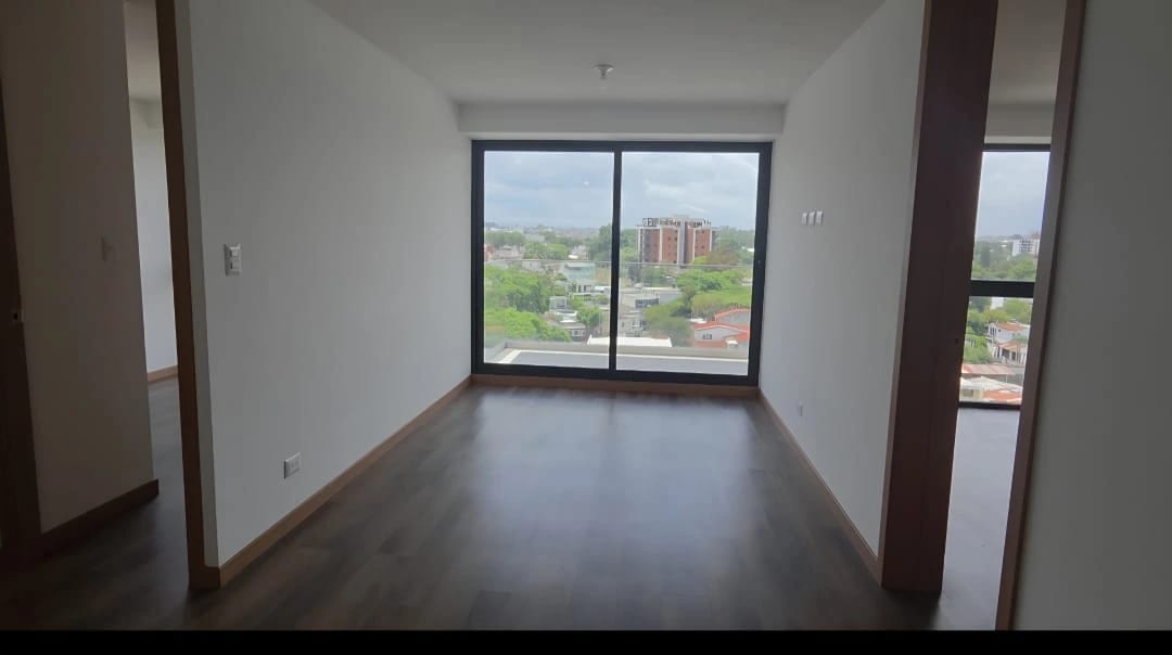 Apartamento 2 dormitorios en zona 11 — foto 3 de 16