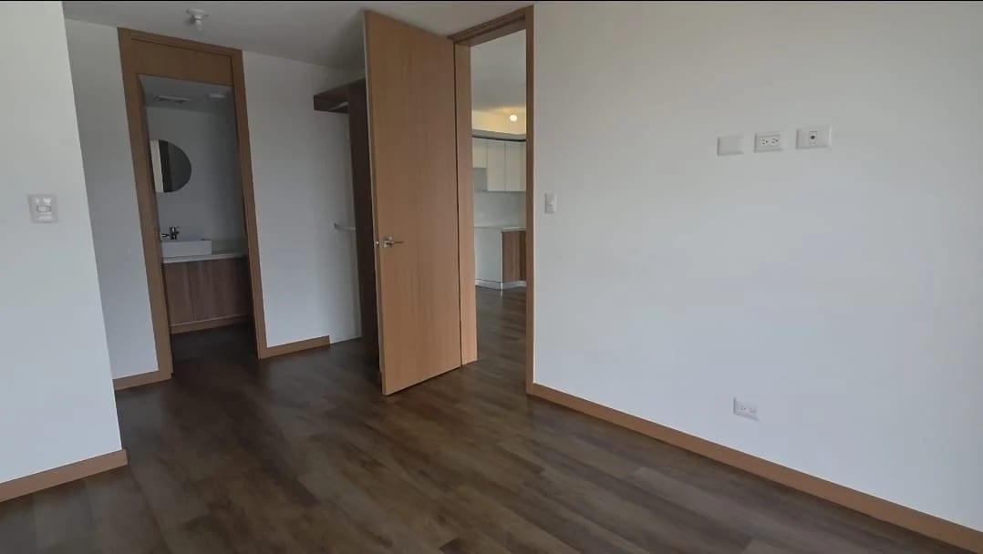 Apartamento 2 dormitorios en zona 11 — foto 12 de 16