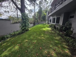 Amplia casa en km 13 CAES — miniatura 2 de 16